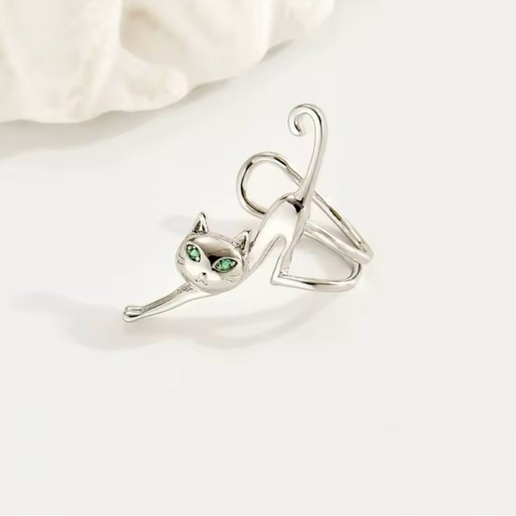 Cat Ear Cuff Earring - Picture 4 of 6